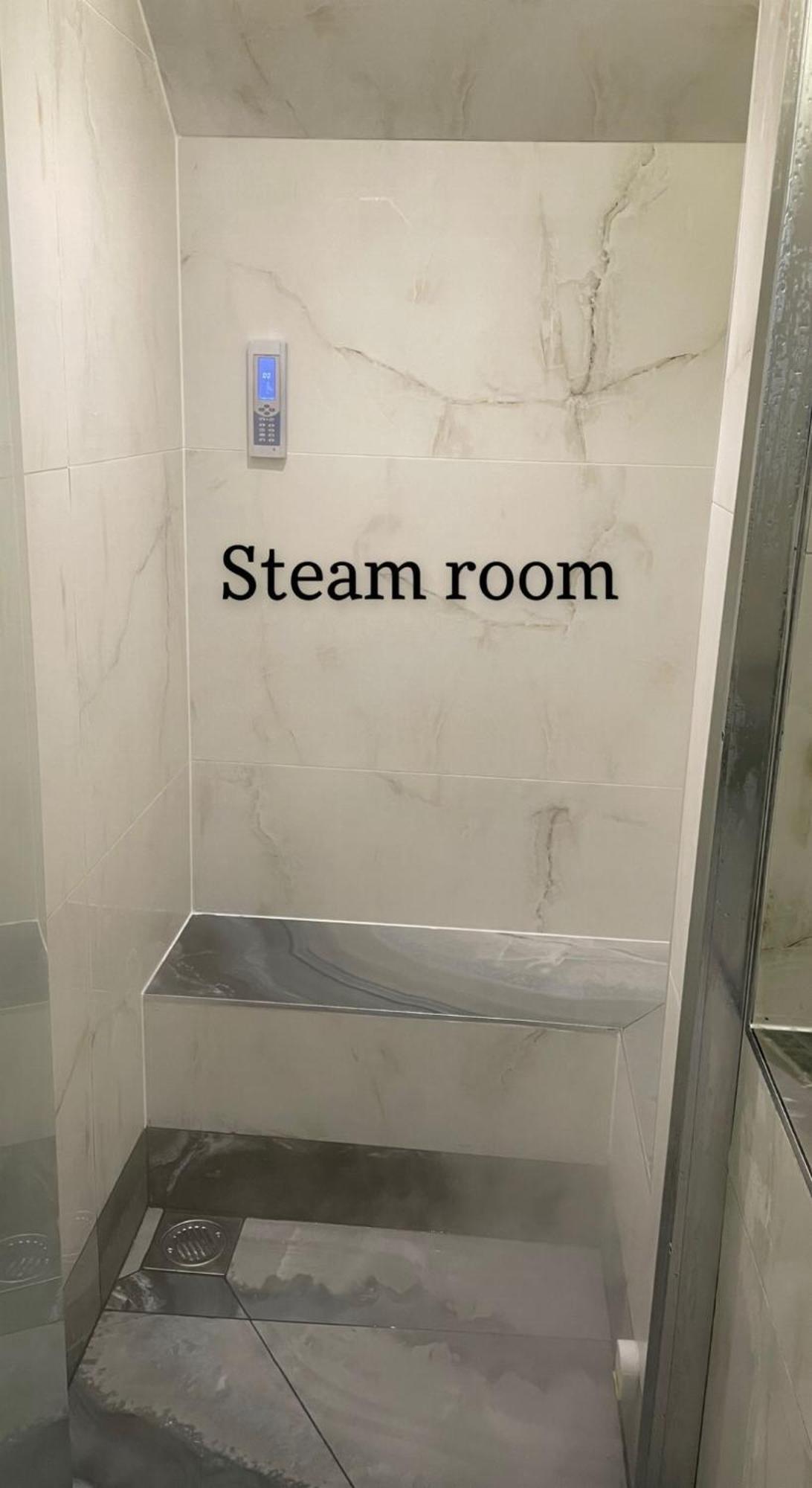 Appartement 2bedroom & Steam Room!